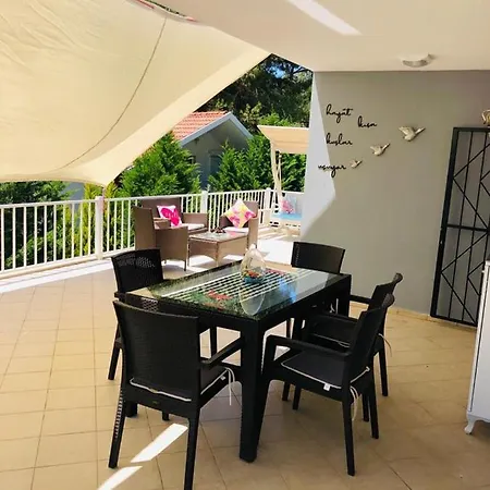 דירה Authentic Sweet Home Kusadasi Sogucak Doga Icerisinde Havuzlu Lueks 2+1 Daire